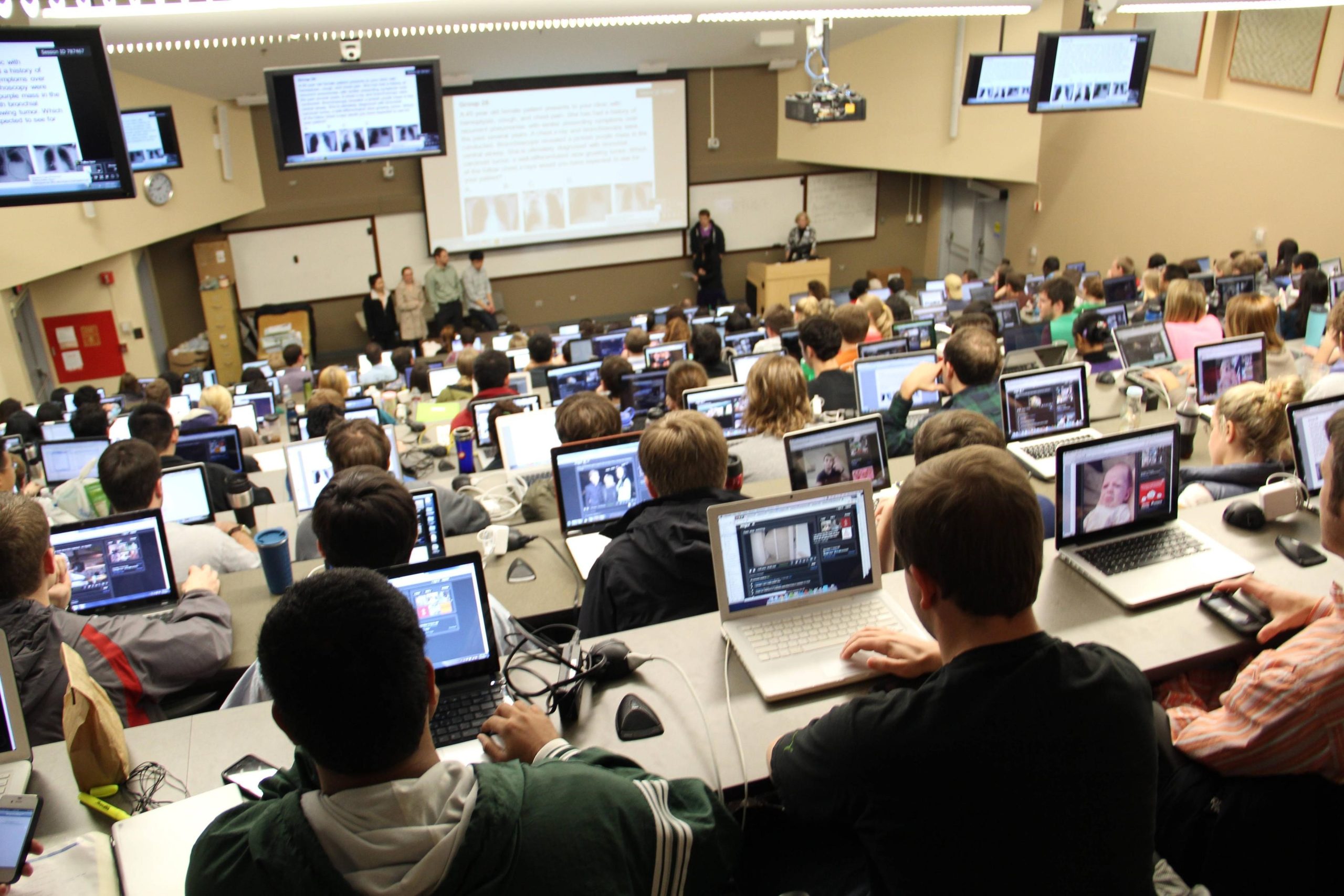 Why Laptops Need Charging Stations